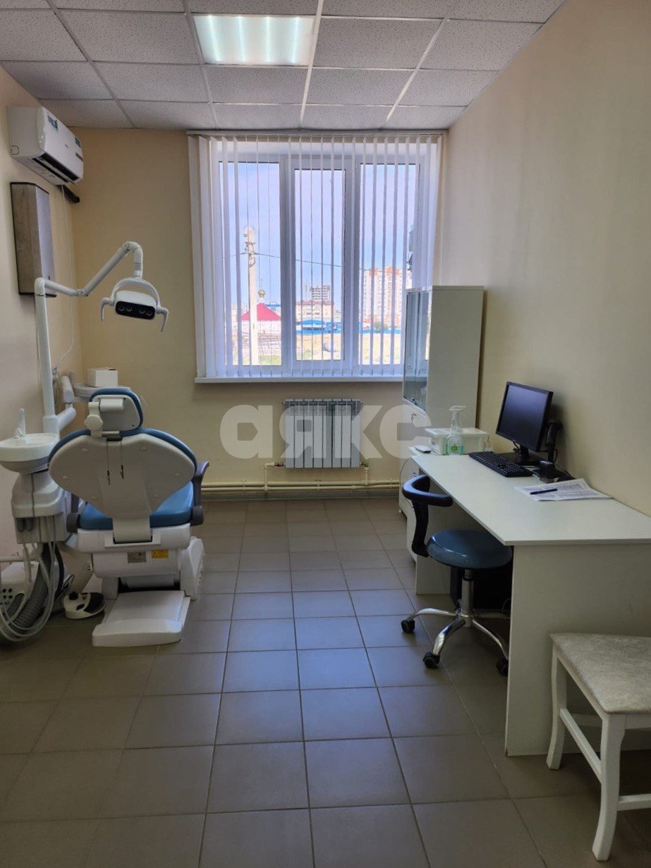 Фото №7: Коммерция 494 м² - Волжский, мкр. 38-й, ул. Волжской Военной Флотилии, 62